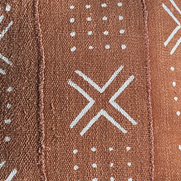 Genuine African Mudcloth Throw Pillows Set of 4 - Picture 7 of 8